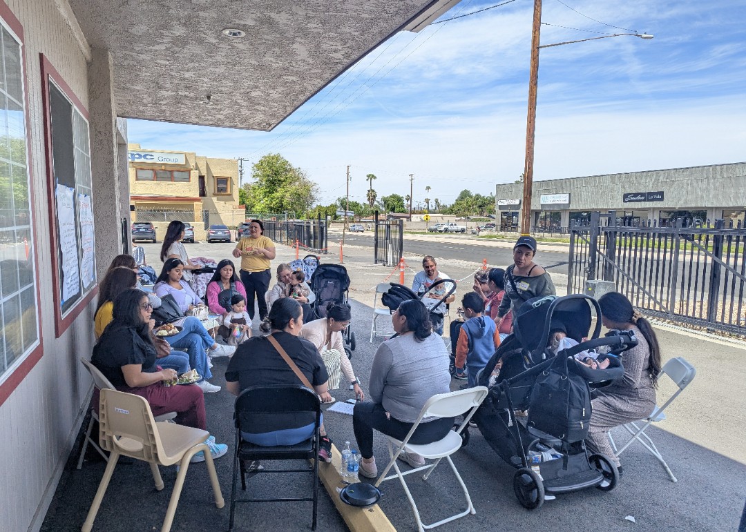 Listening sessions with moms and residents in Hement